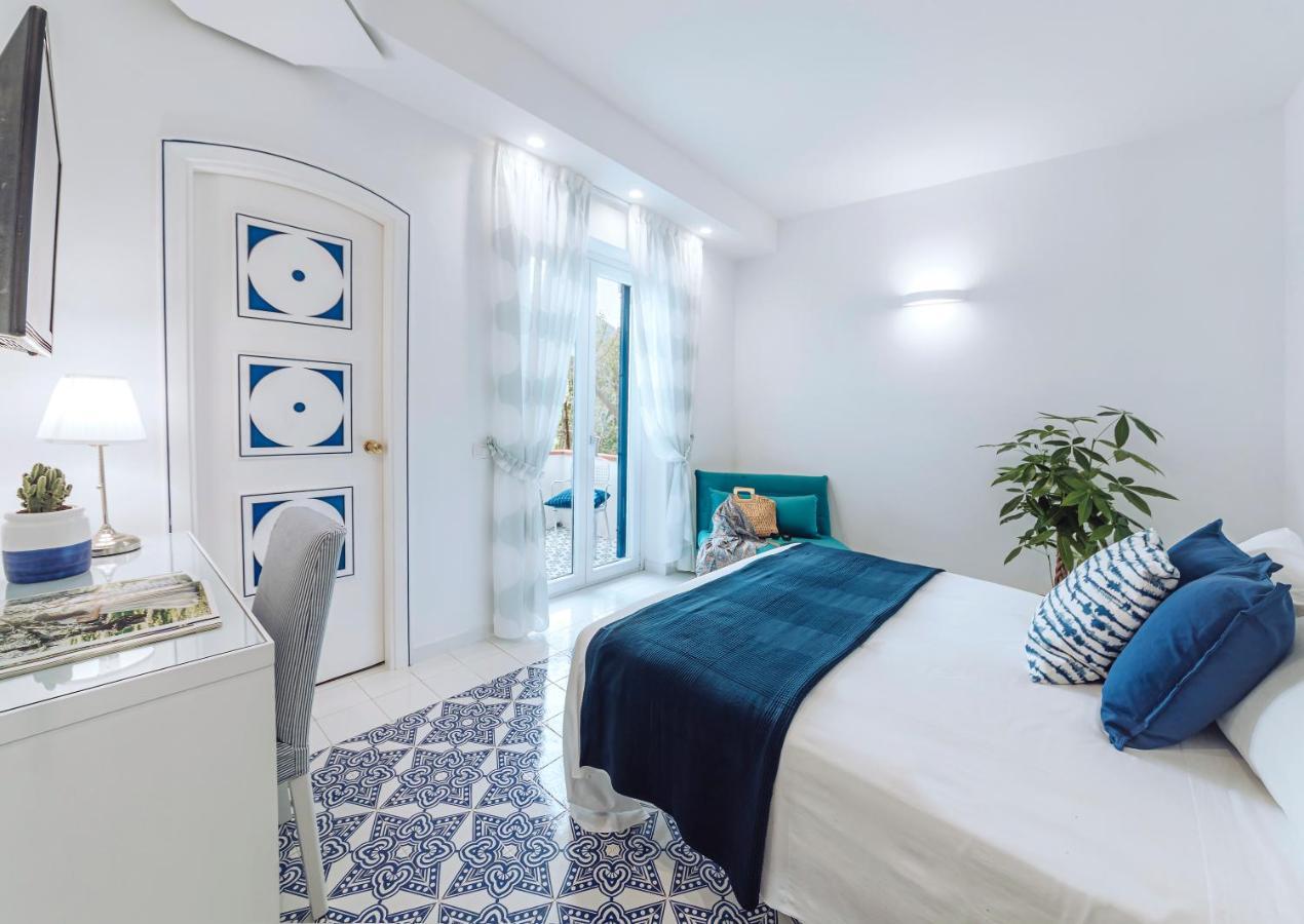 Villa Livia Искья Экстерьер фото